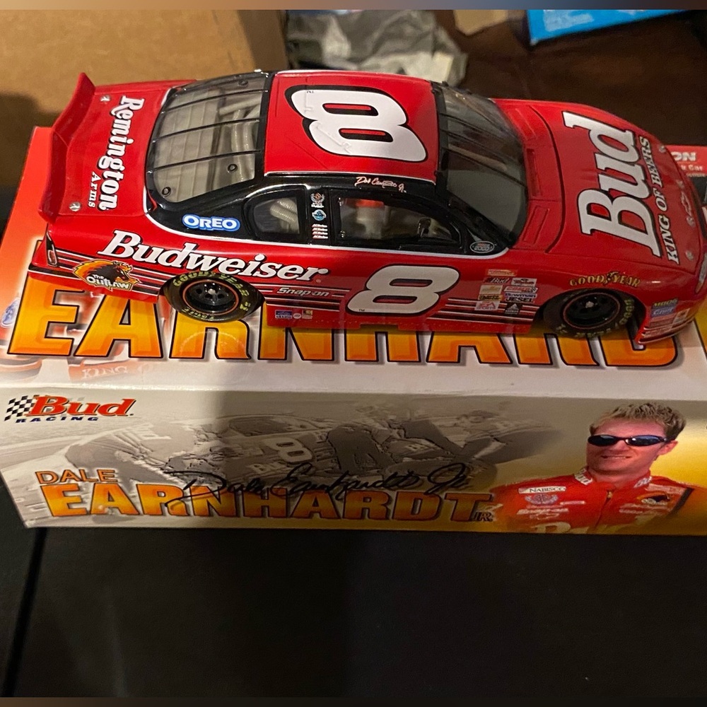 #8 Tell Jr 2000 Monte Carlo Budweiser 1:24 Die Cast Car